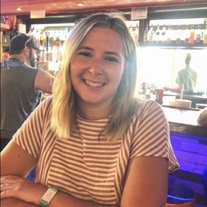 Meet your Posher, Monica